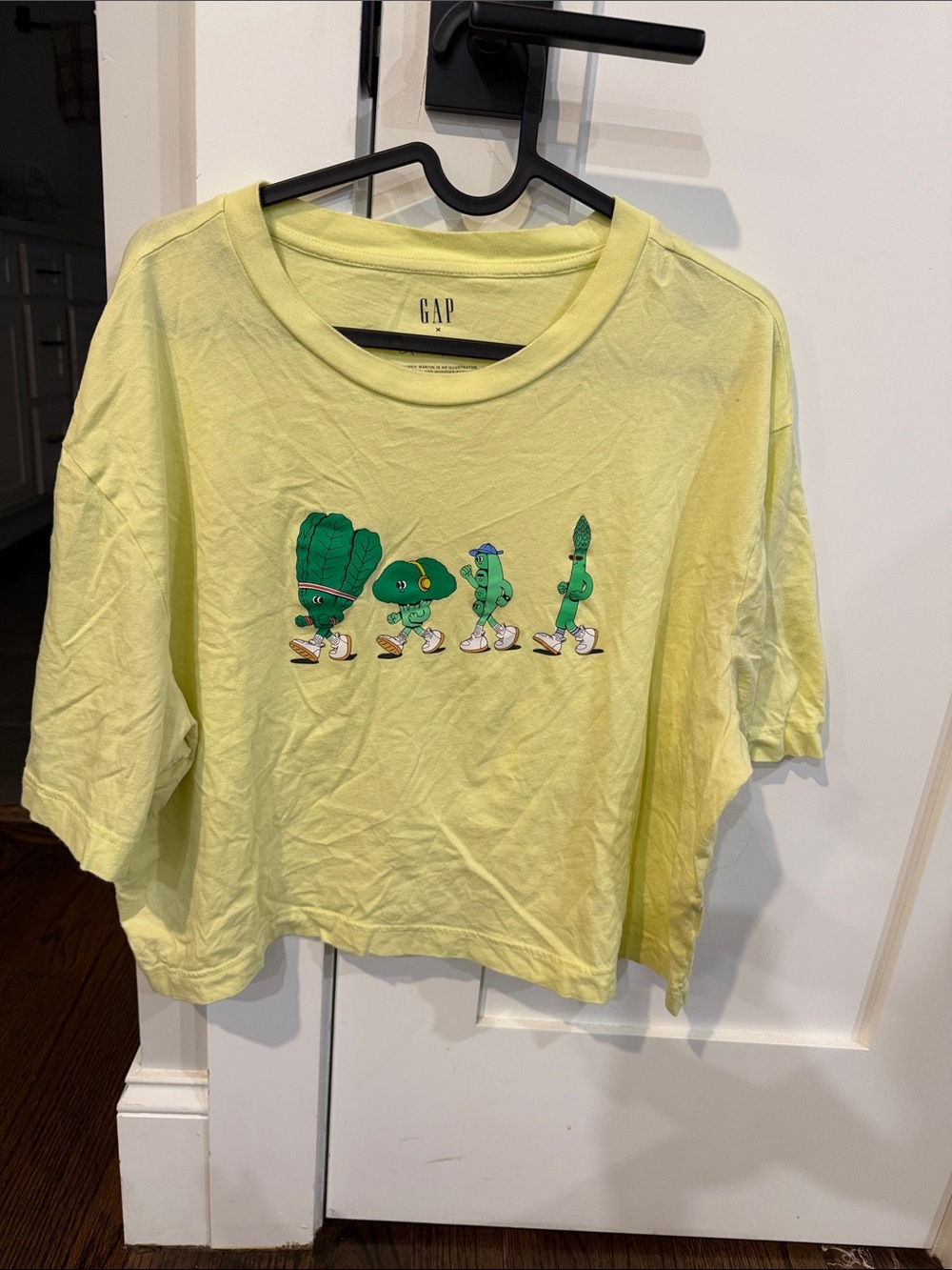 GAP Yellow-Lime Veggie Cartoon Crop Tee
